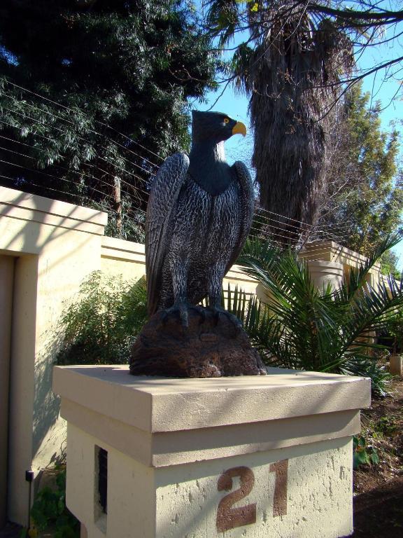 Eagle Crest Executive Lodge Edenvale Exterior photo